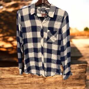 Rails Blue and White Checkered Button Down Shirt